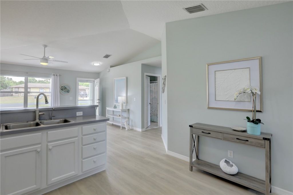 9363 Victoria Drive, Micco, FL 32976 Photo