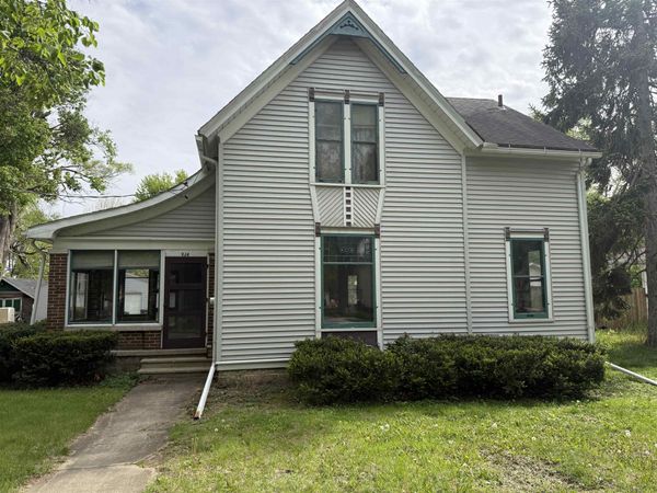 924 Euclid Avenue, Beloit, WI 53511