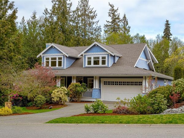 899 Frayne Rd, Mill Bay, BC V0R 2P1