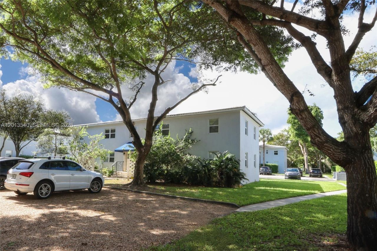 7740 SW 54th Ct , Unit 52D, Miami, FL 33143 Photo