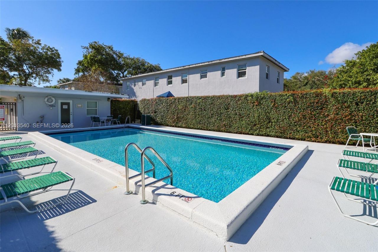 7740 SW 54th Ct , Unit 52D, Miami, FL 33143 Photo