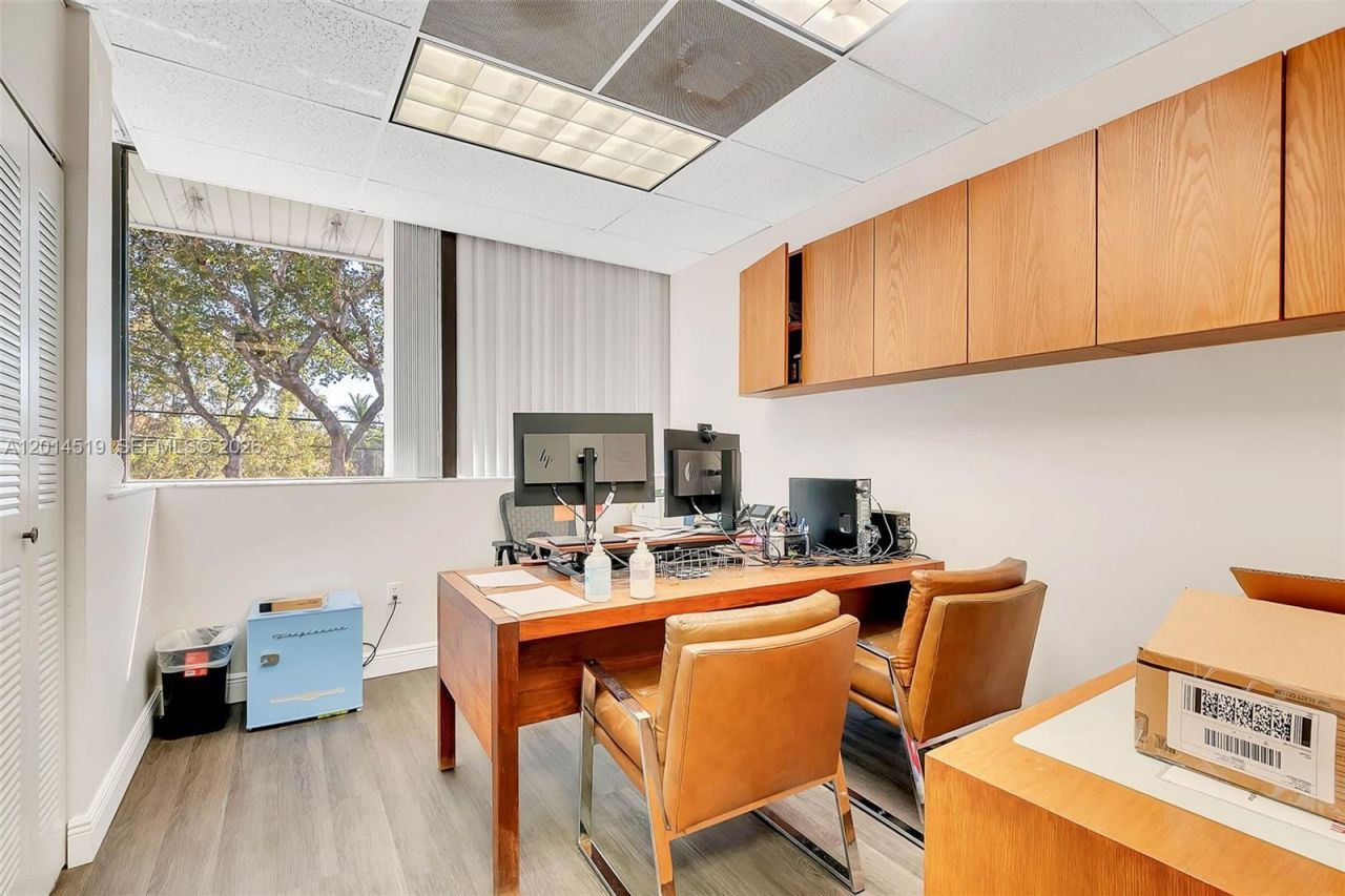 7000 SW 97th Avenue, Unit 202, Miami, FL 33173 Photo
