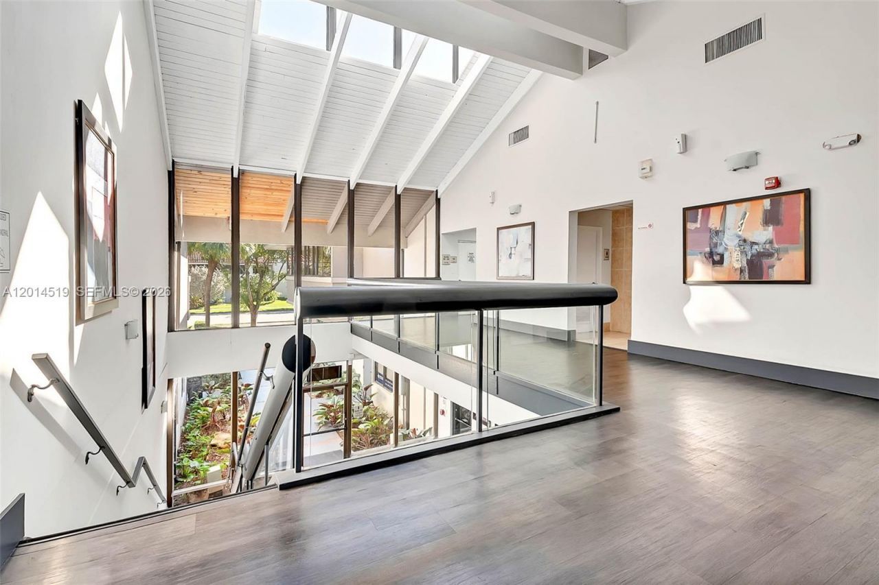 7000 SW 97th Avenue, Unit 202, Miami, FL 33173 Photo