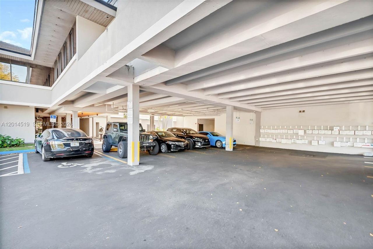7000 SW 97th Avenue, Unit 202, Miami, FL 33173 Photo