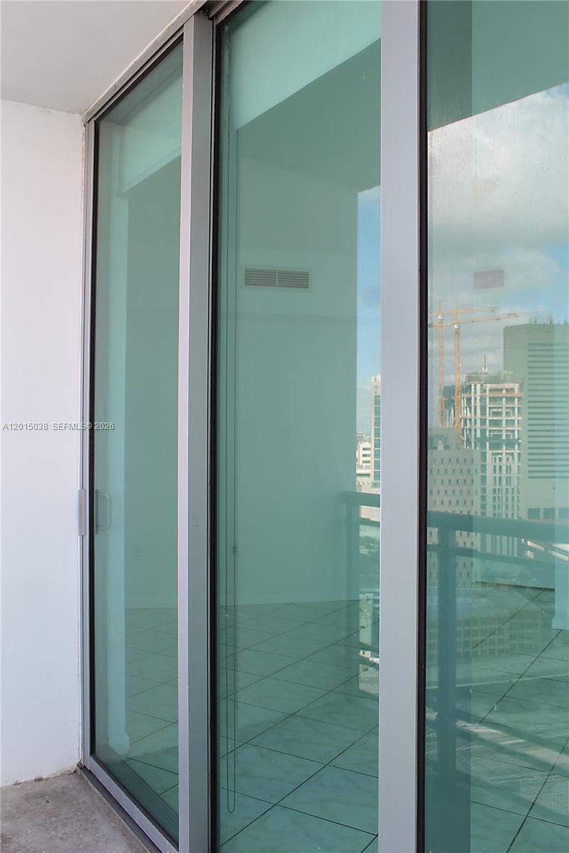 350 S Miami Ave , Unit 2713, Miami, FL 33130 Photo