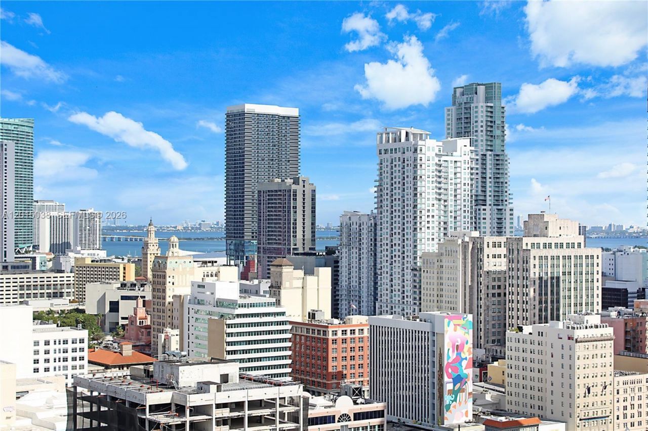 350 S Miami Ave , Unit 2713, Miami, FL 33130 Photo