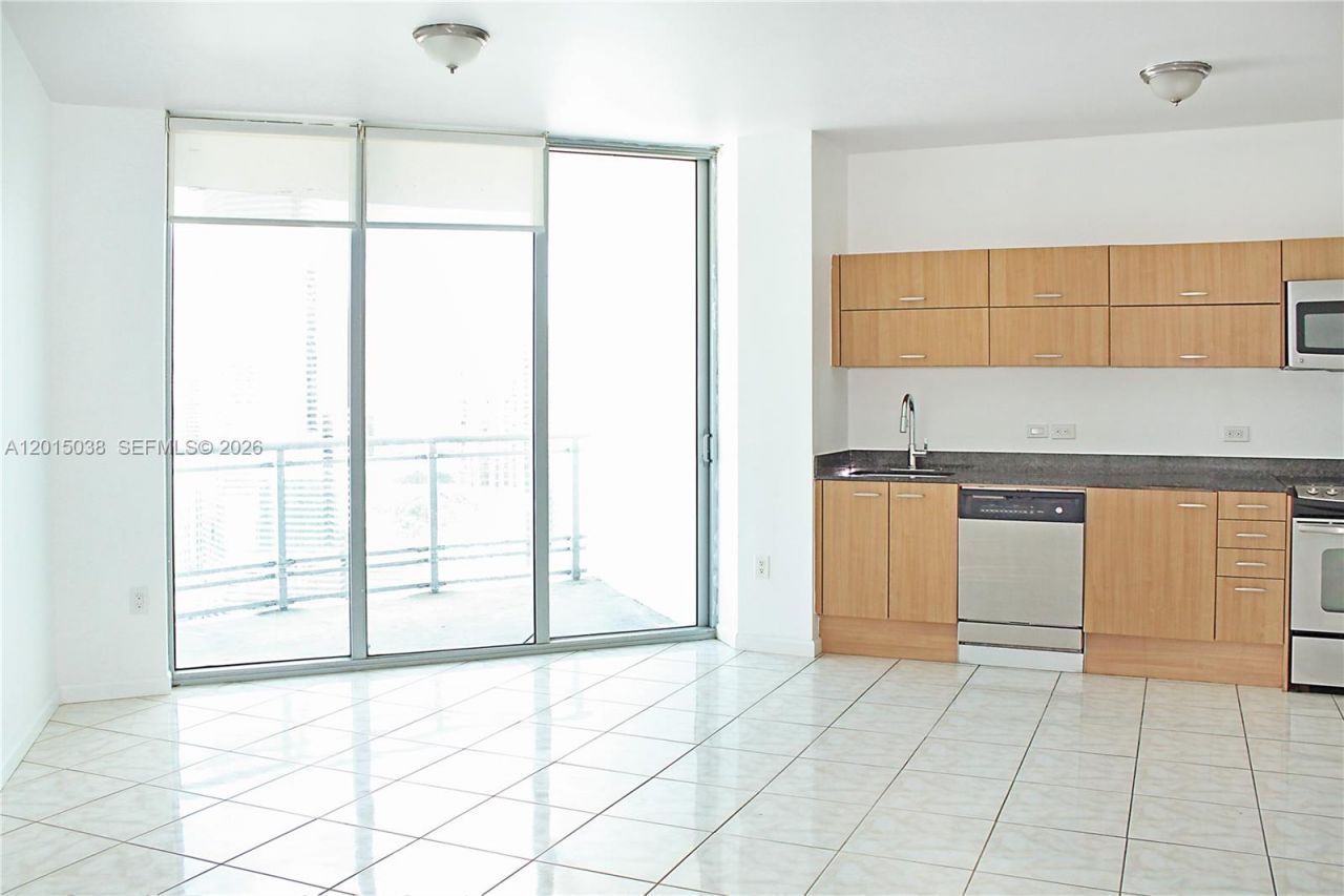 350 S Miami Ave , Unit 2713, Miami, FL 33130 Photo