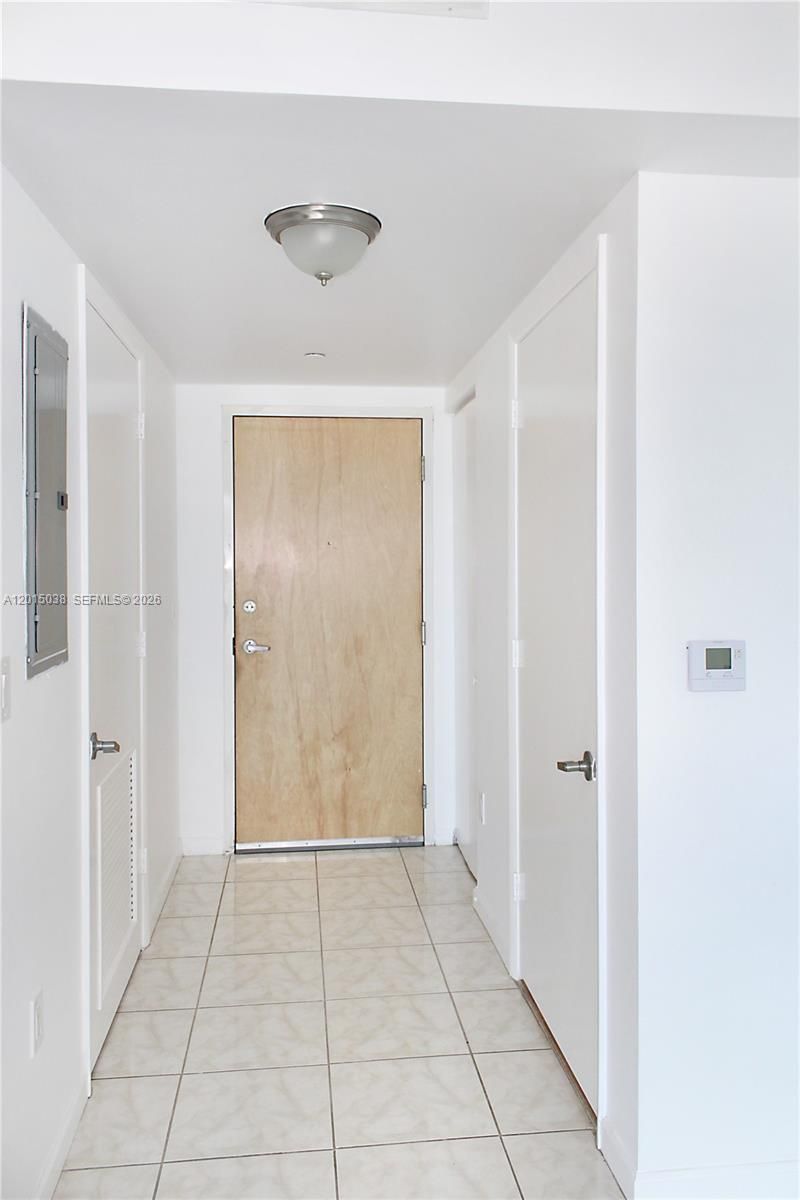 350 S Miami Ave , Unit 2713, Miami, FL 33130 Photo