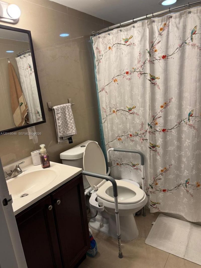 8441 Forest Hills Dr, Unit 202, Coral Springs, FL 33065 Photo