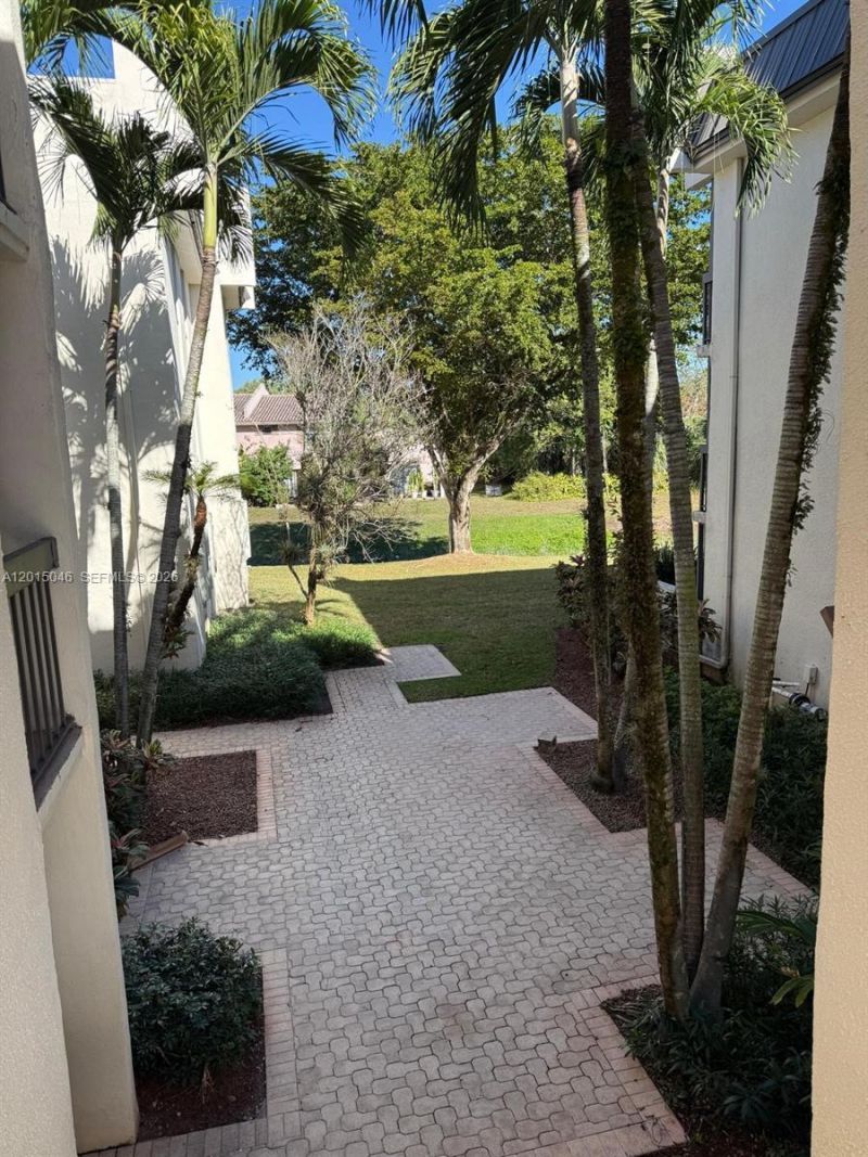8441 Forest Hills Dr, Unit 202, Coral Springs, FL 33065 Photo