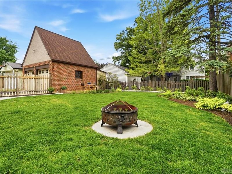 317 E Dixon Avenue, Oakwood, OH 45419 Photo 56