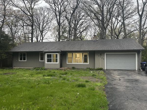 10340 W Paddock Avenue , Beach Park, IL 60087