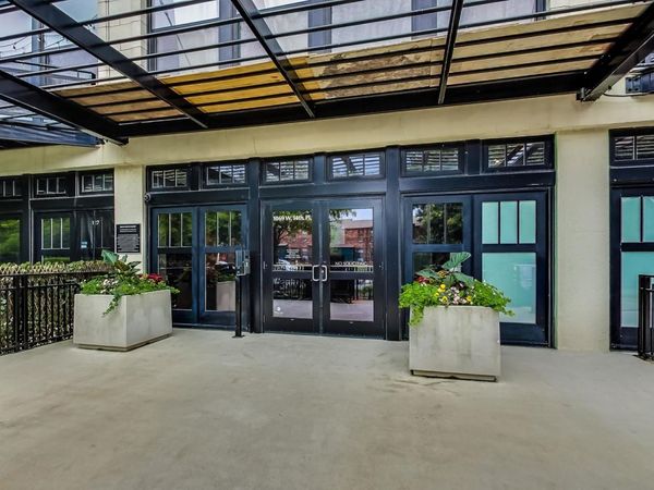 1069 W 14th Place, Unit 228, Chicago, IL 60608