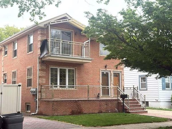 24143 85th Avenue , Unit 2, Bellerose, NY 11426