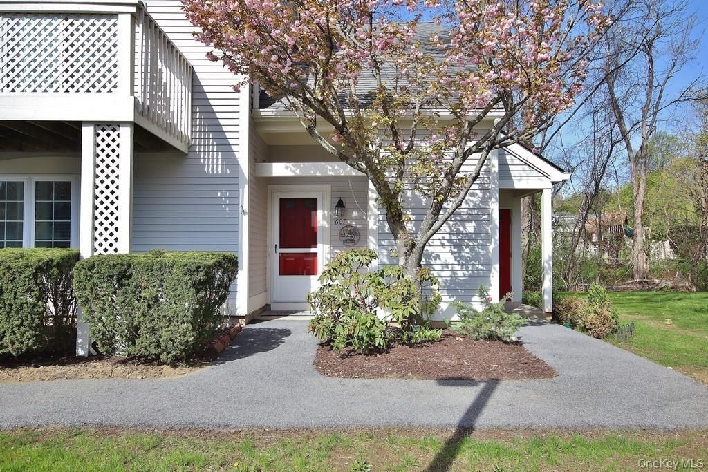 607 Chestnut Drive , Carmel, NY 10512 Main Photo