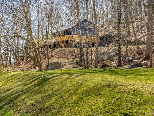 10 Deerpath Drive , New Paltz, NY 12561