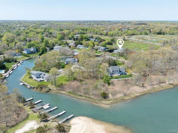 445 Budds Pond Road , Southold, NY 11971