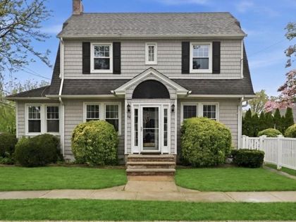 66 Primrose Avenue Floral Park, NY 11001
