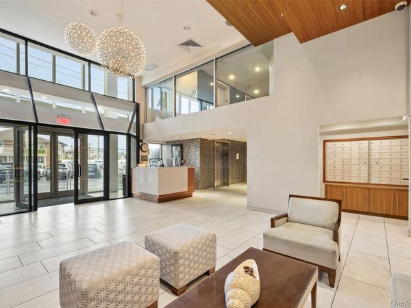 170 W Broadway, Unit 4I, Long Beach, NY 11561