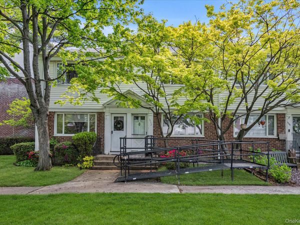 13-52 Bell Boulevard , Unit 215, Bayside, NY 11360