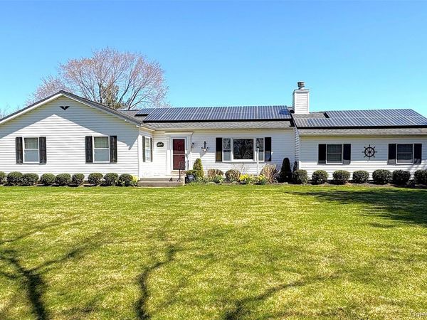 16 High Meadow Lane, Jamesport, NY 11901