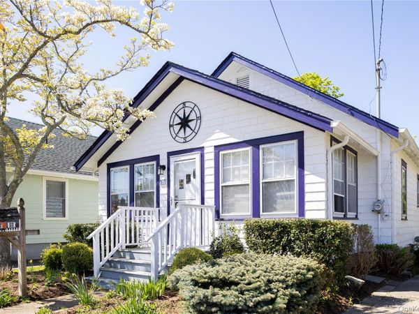 335 Sterling Place , Greenport, NY 11944