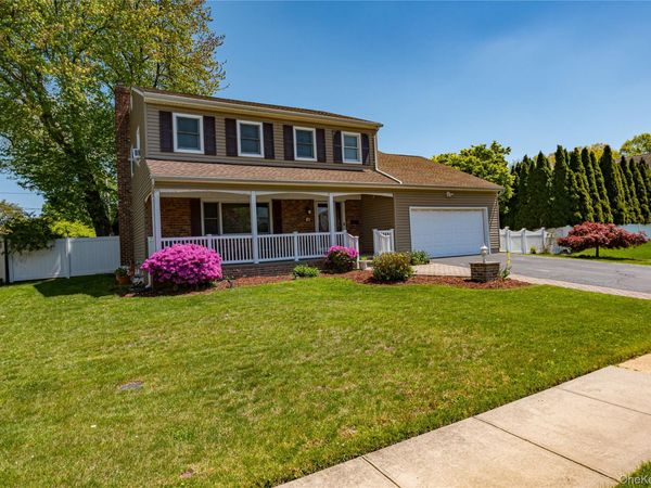 20 Evon Drive , Syosset, NY 11791