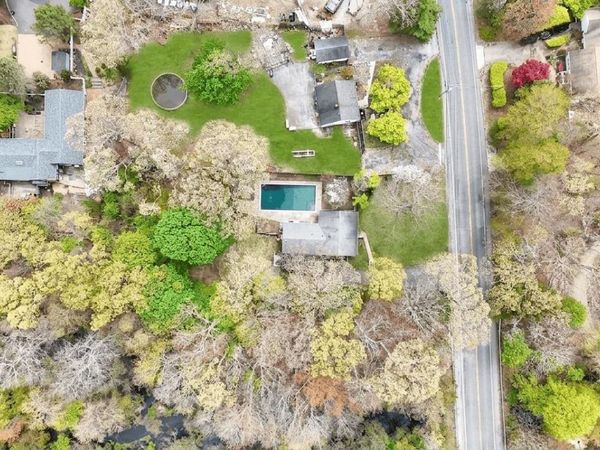 79 Brooksite Drive , Smithtown, NY 11787