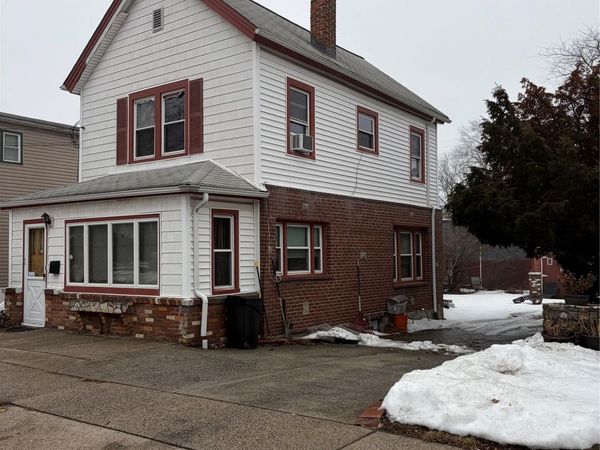 49 McKee Street , Floral Park, NY 11001