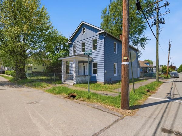 30 Center Street , Port Jervis, NY 12771