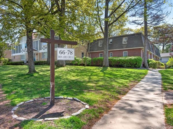 68 Bon Aire Circle, Unit P11, Suffern, NY 10901