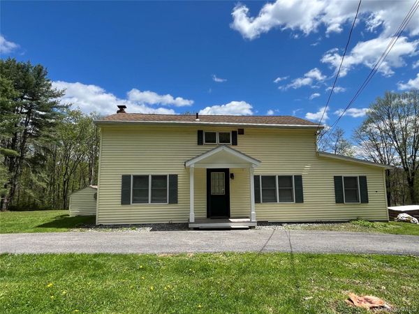550 Browning Road , Salt Point, NY 12578