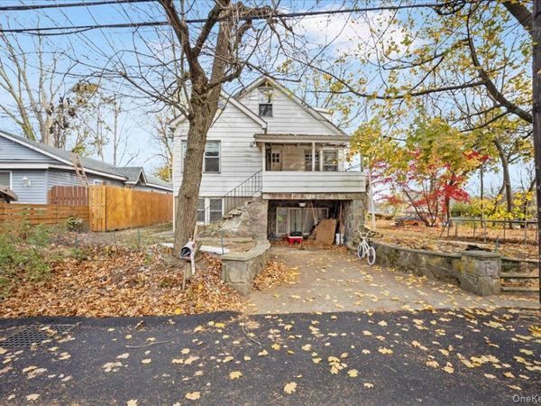 116 Lake Drive , Lake Peekskill, NY 10537
