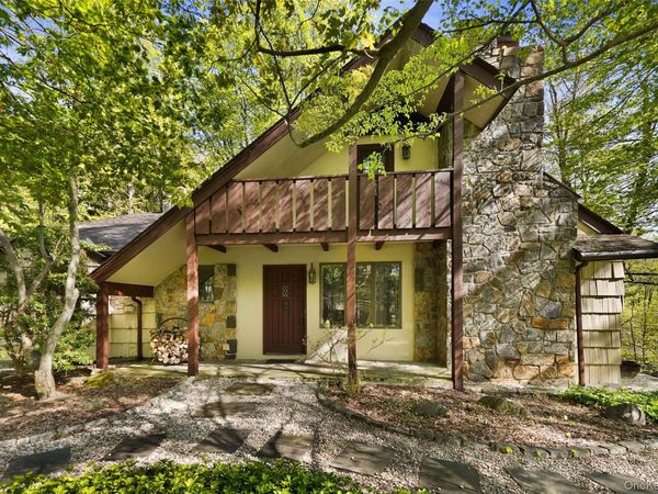 334 Pine Brook Road , Pound Ridge, NY 11961