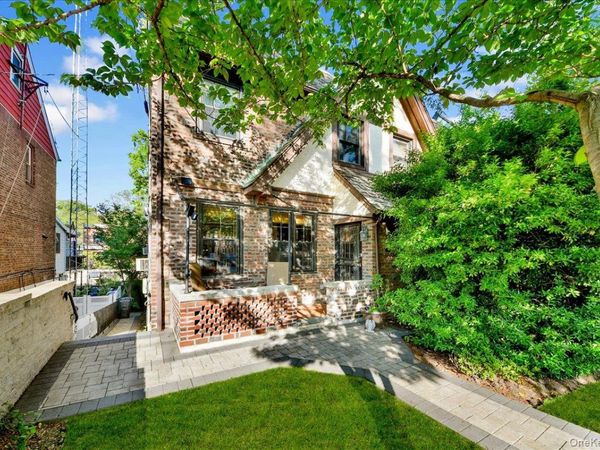 1922 Tenbroeck Avenue , Bronx, NY 10461