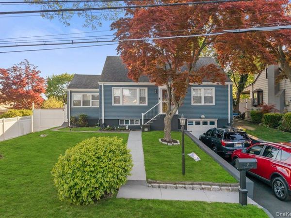 1 Francis Lane , Port Chester, NY 10573