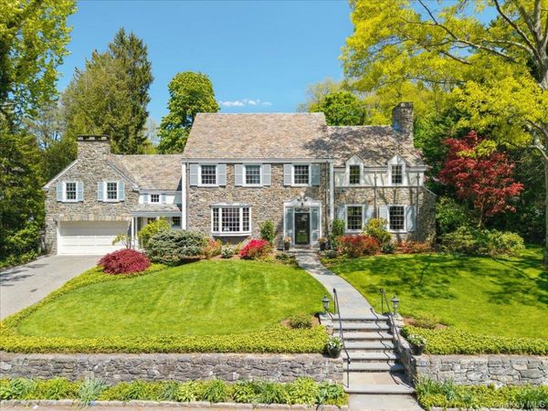 14 Bonnie Briar Lane, Larchmont, NY 10538