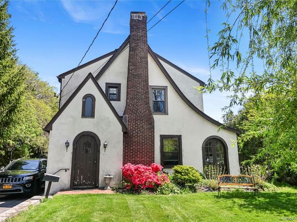 365 Old Mamaroneck Road, White Plains, NY 10605