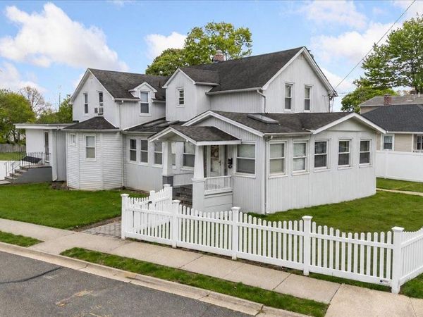 38 Wall Street , Farmingdale, NY 11735