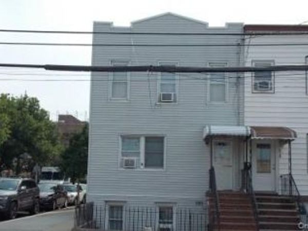 60-27 60 Street , Maspeth, NY 11378