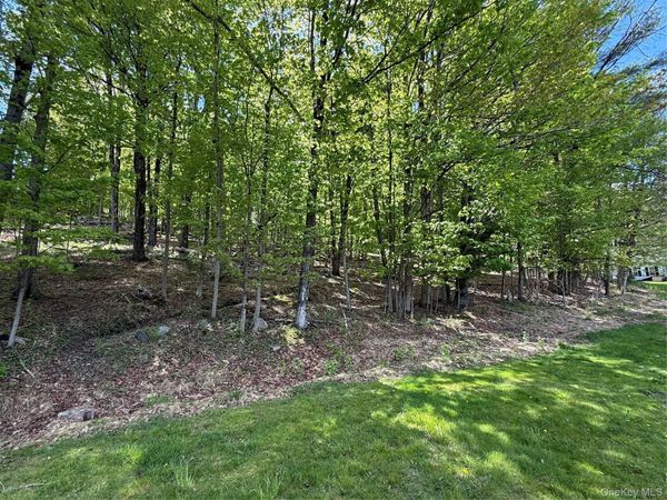 Westwood Avenue , Ellenville, NY 12428