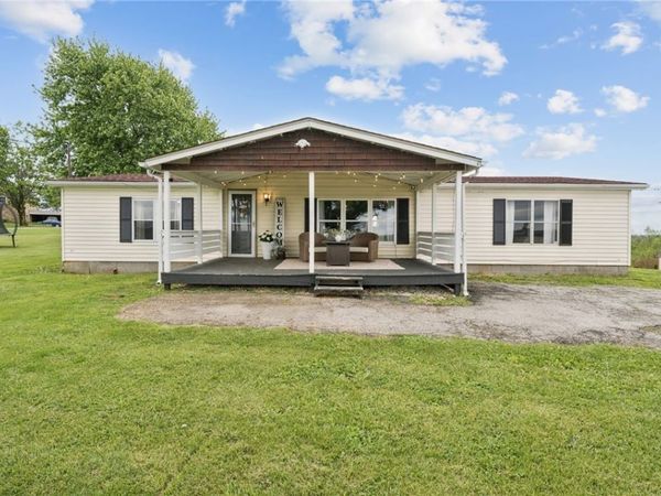 285 Ridge Rd, Avella, PA 15312