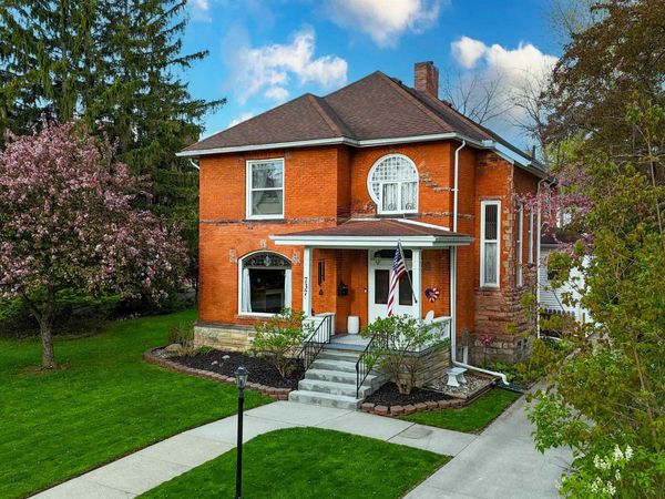 737 State Street N, Alma, MI 48801