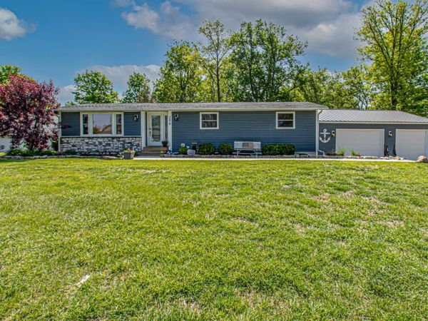 206 Lakengren Drive, Eaton, OH 45320