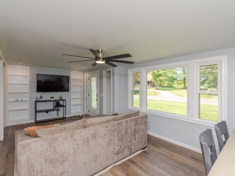 206 Lakengren Drive, Lakengren, OH 45320 Photo 7