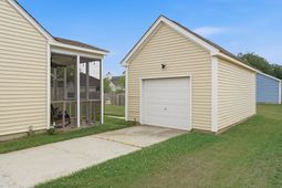 213 Killarney Trail photo 4