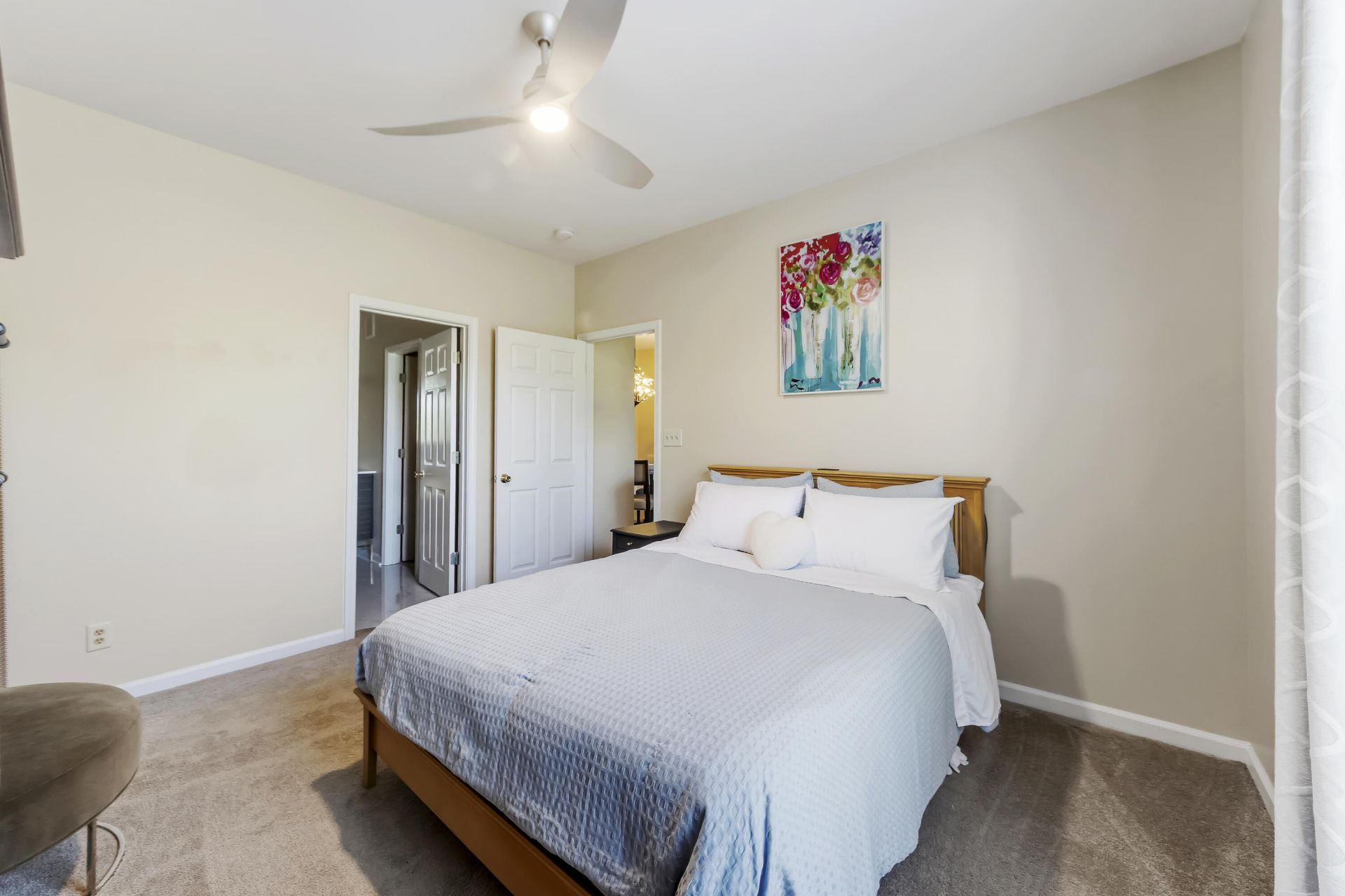 1600 Long Grove Drive Photo 18