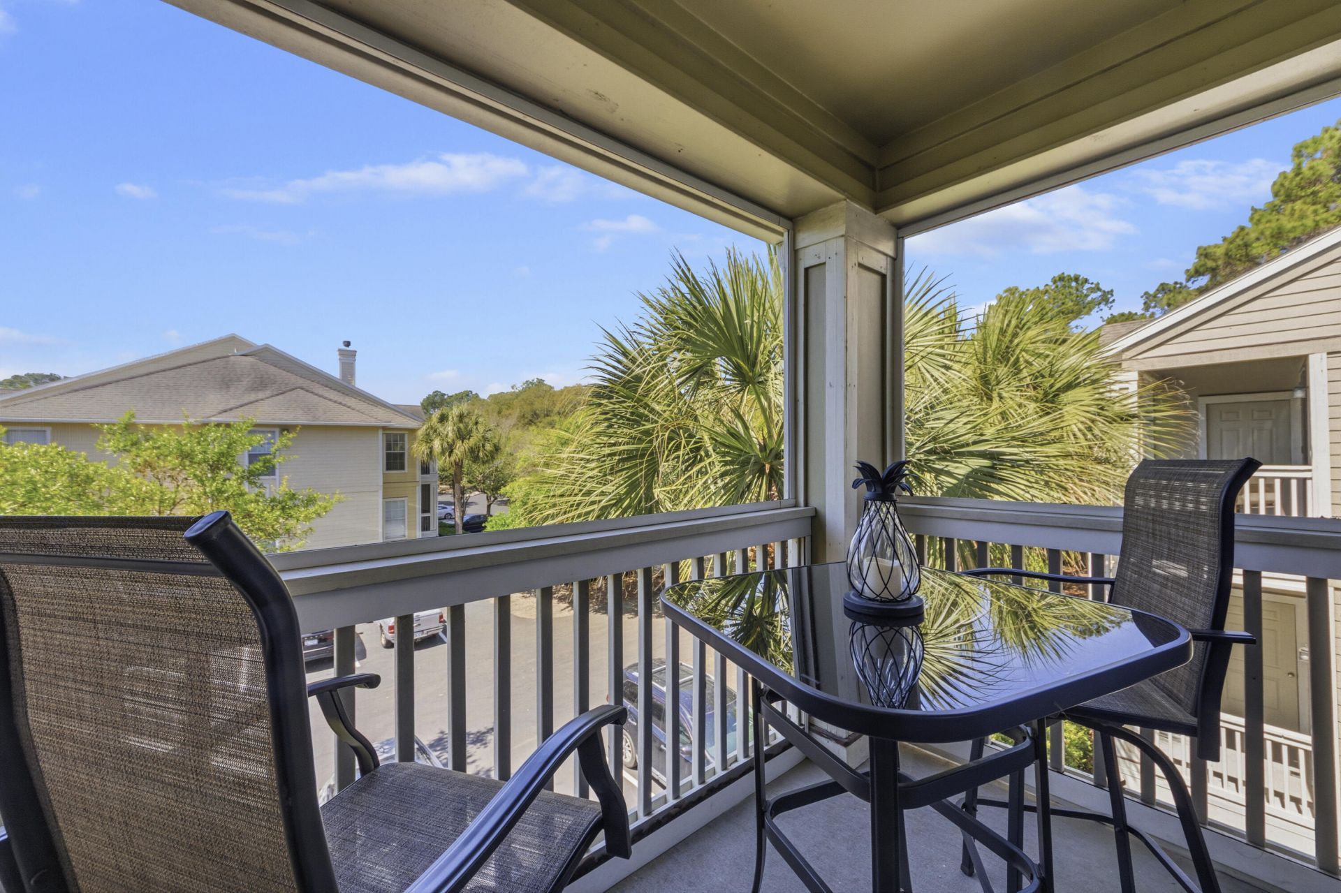 1600 Long Grove Drive Photo 26