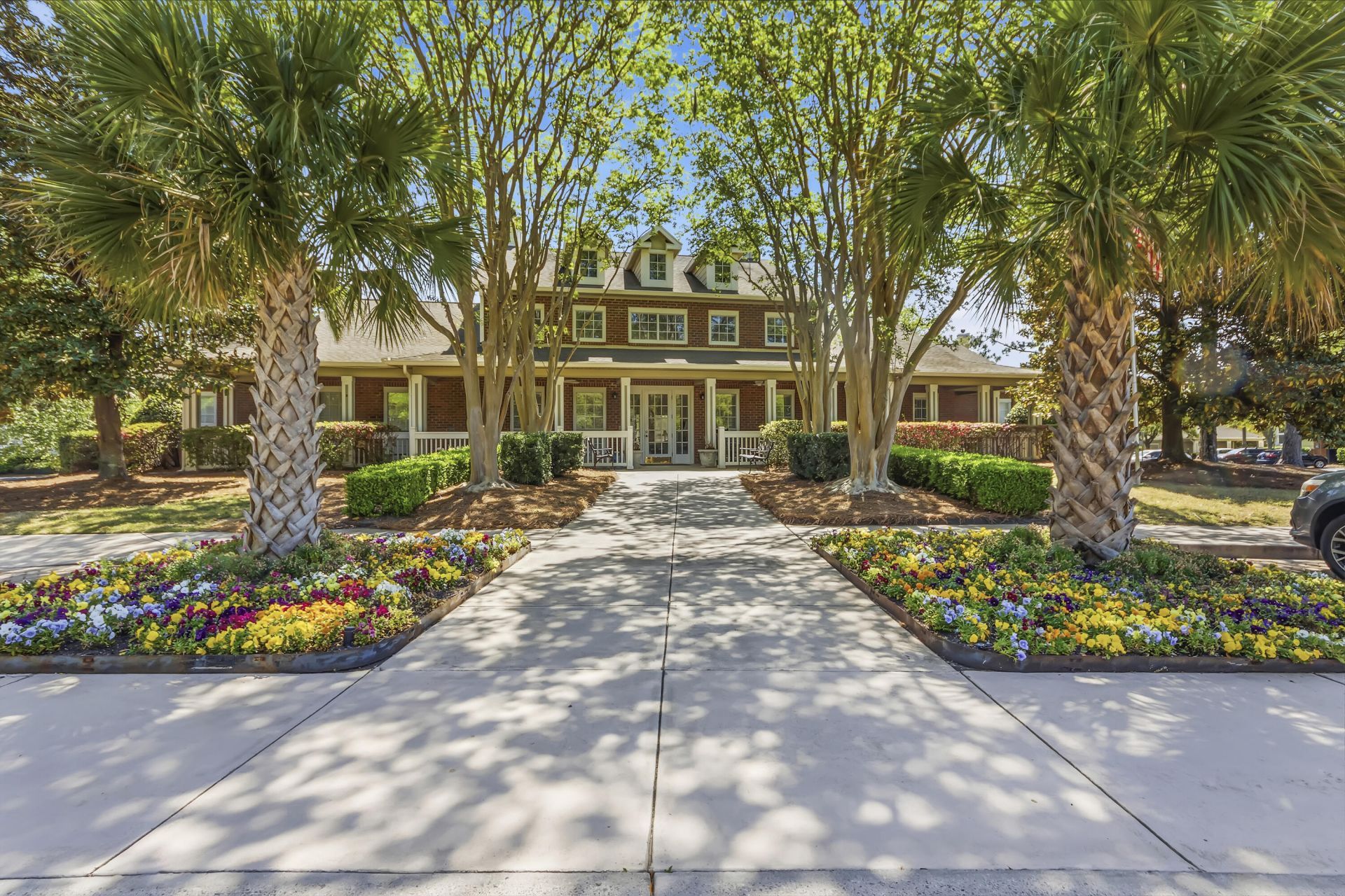 1600 Long Grove Drive Photo 29