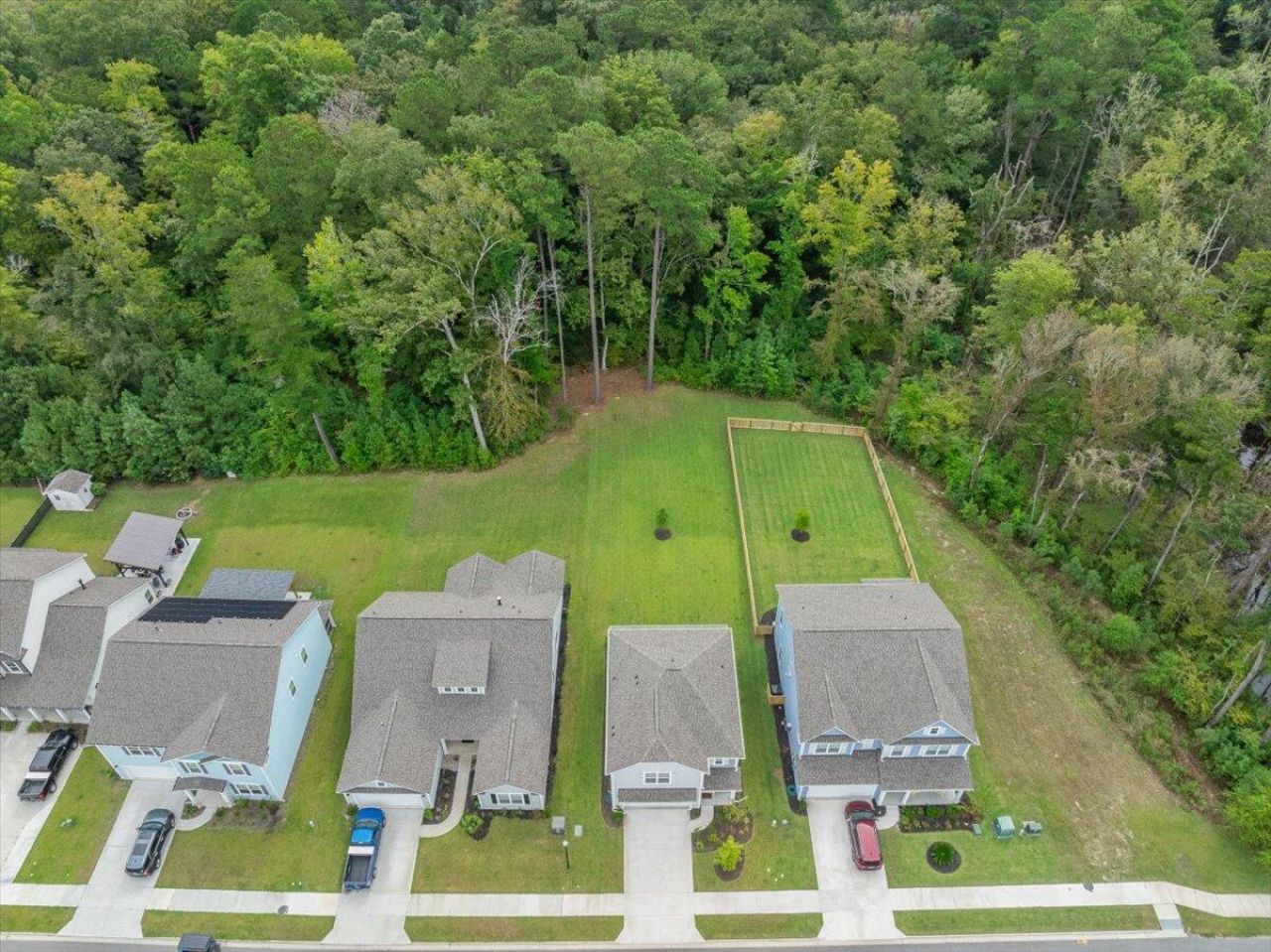 402 Oak View Way Photo 4
